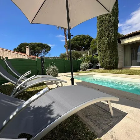 Mahjong Piscine Vue Clim 6 Adultes Et 2 Enfants